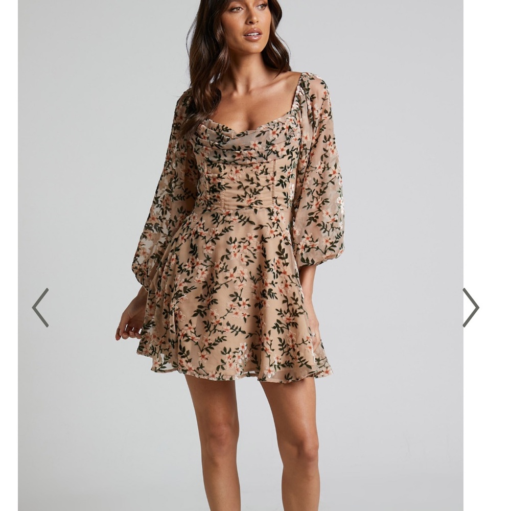 Showpo JESSELL MINI DRESS - LONG SLEEVE COWL CORSET DRESS IN BEIGE FLORAL NWT